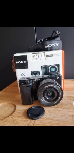 Satlik Fotoğraf Makinesi Sonu A6000